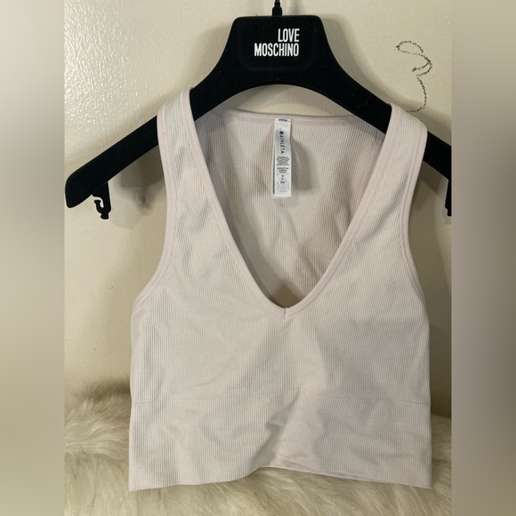 Athleta Aurora Sleeveless Crop Top White - Picture 2 of 5